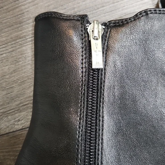 Steven by Steve Madden Black armond lug-sole Chelsea Boots size 8m - Picture 5 of 12